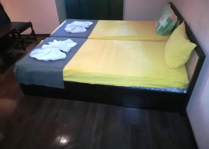 特拉卡特公寓酒店